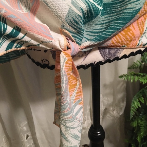 ADORA ruffle tie waist blouse - Picture 7 of 10